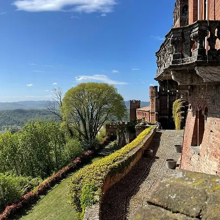 Castello Di * Camino