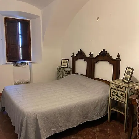 Castello Di Guest house *
